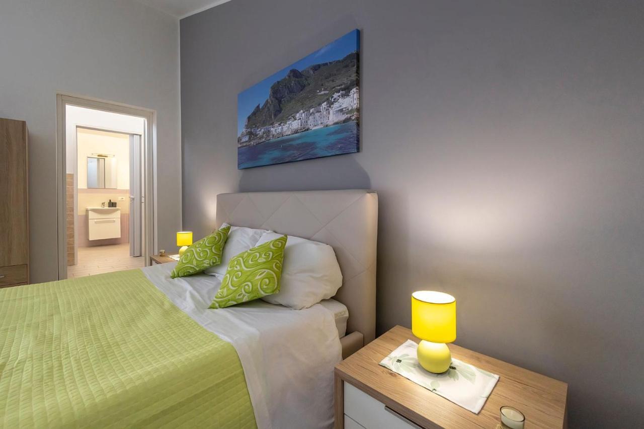 Brezza Salina Bed & Breakfast Torre Nubia Bagian luar foto