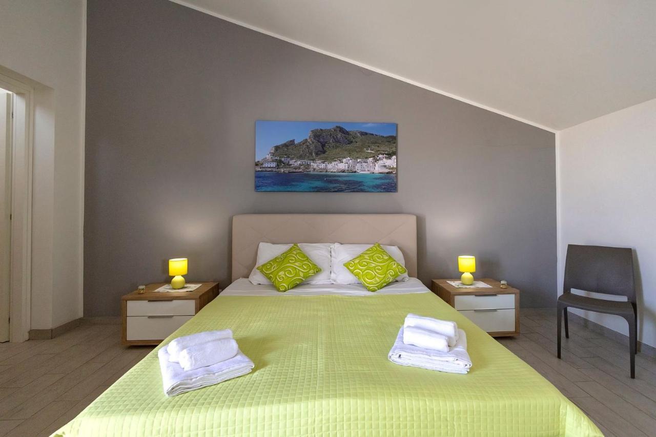 Brezza Salina Bed & Breakfast Torre Nubia Bagian luar foto